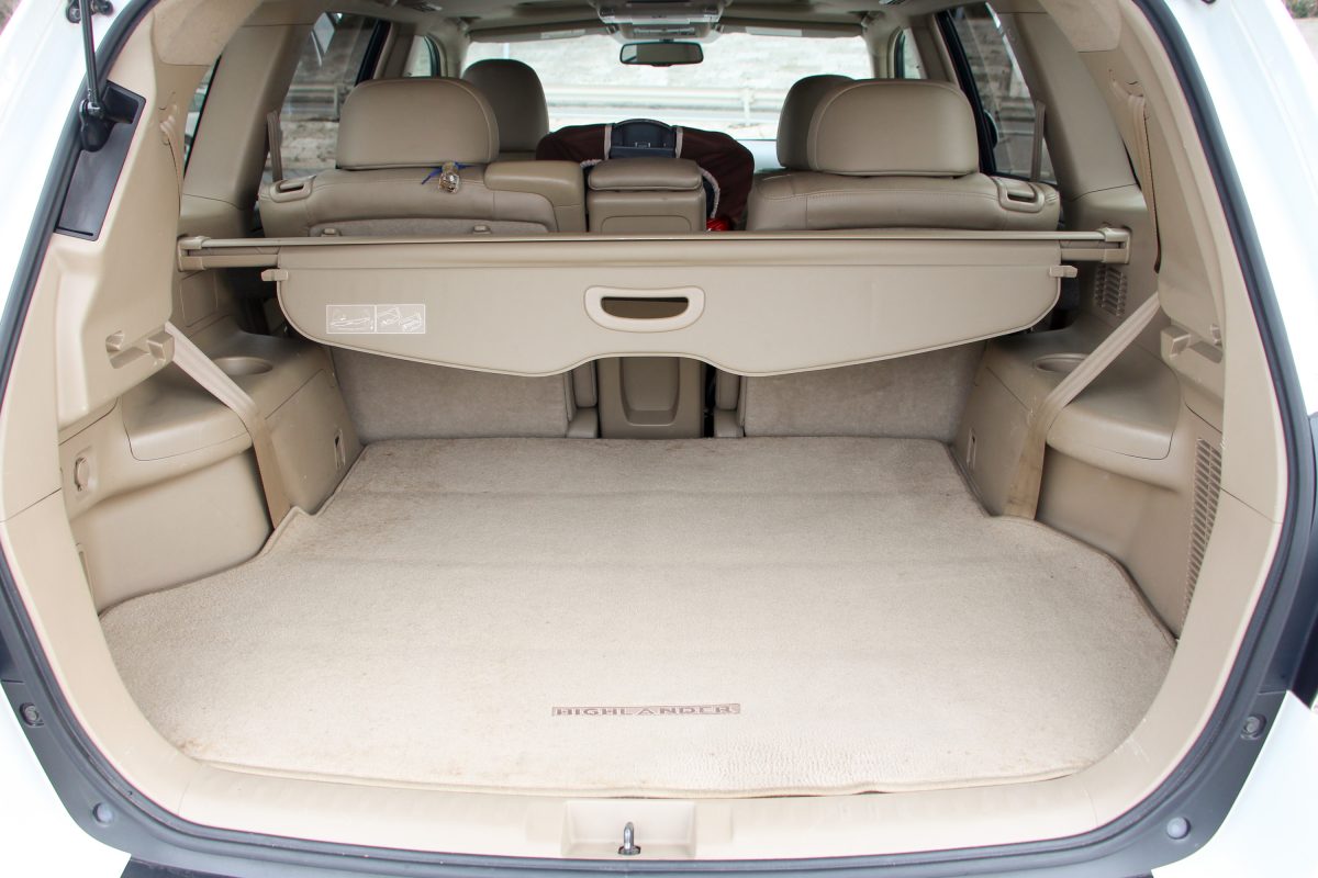TOYOTA HIGHLANDER