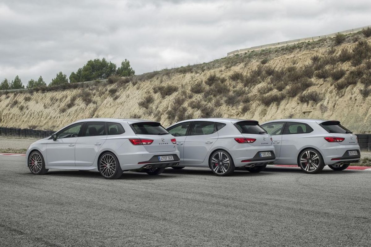 SEAT LEON