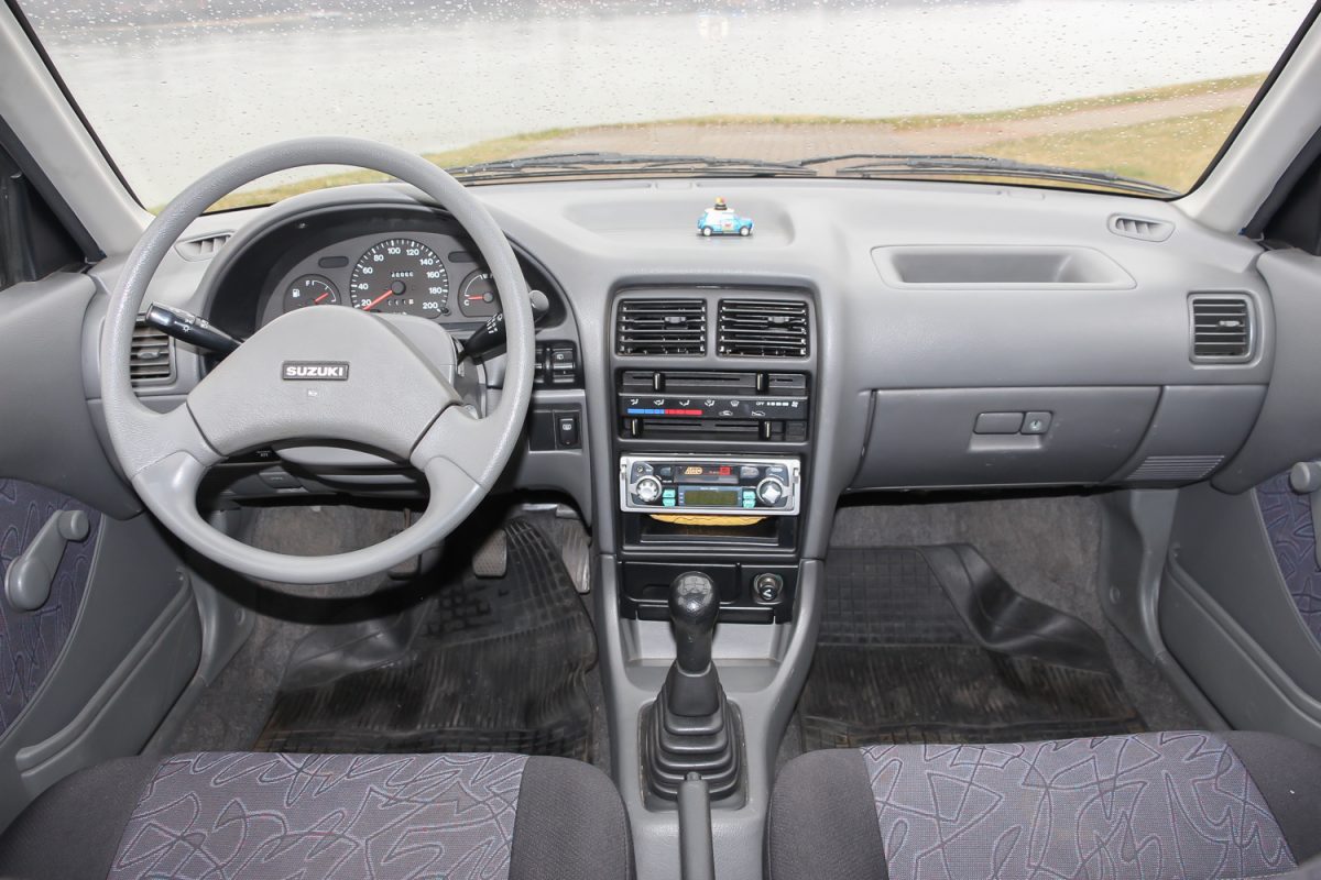 SUZUKI