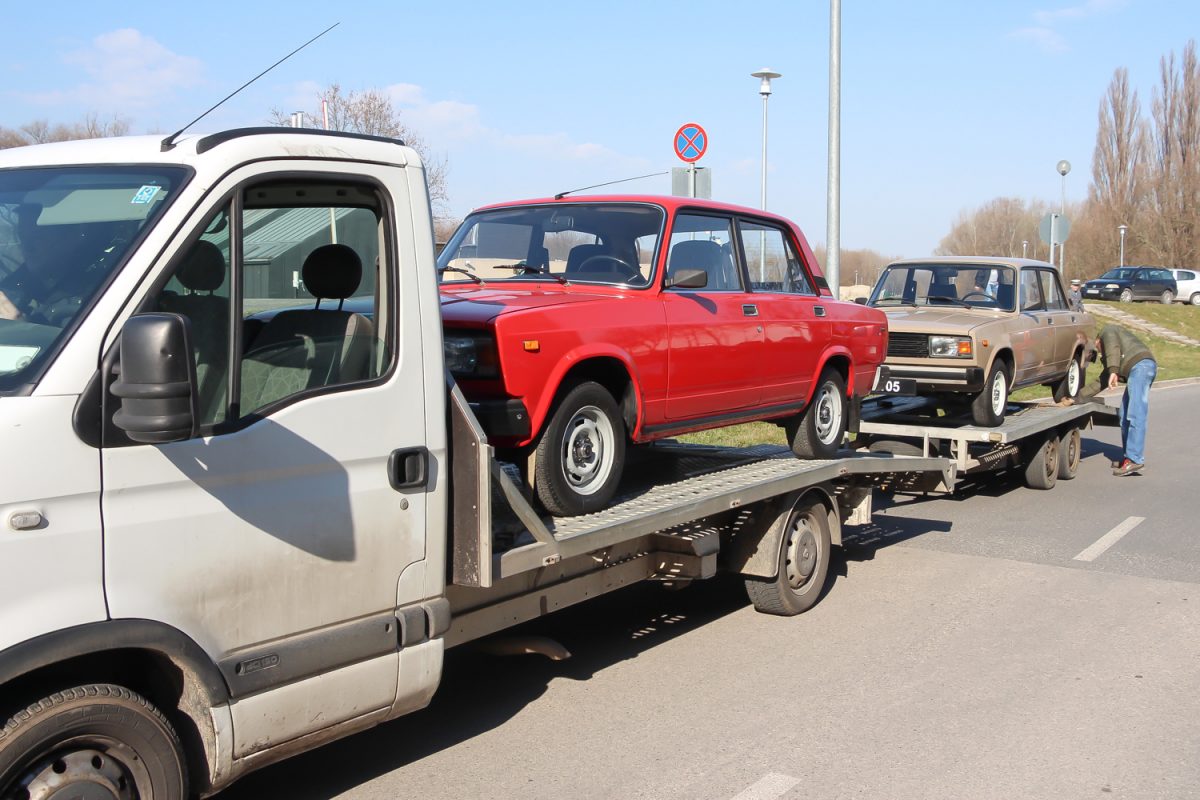 LADA