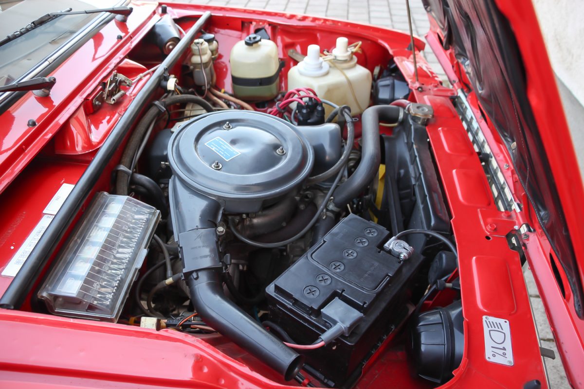LADA
