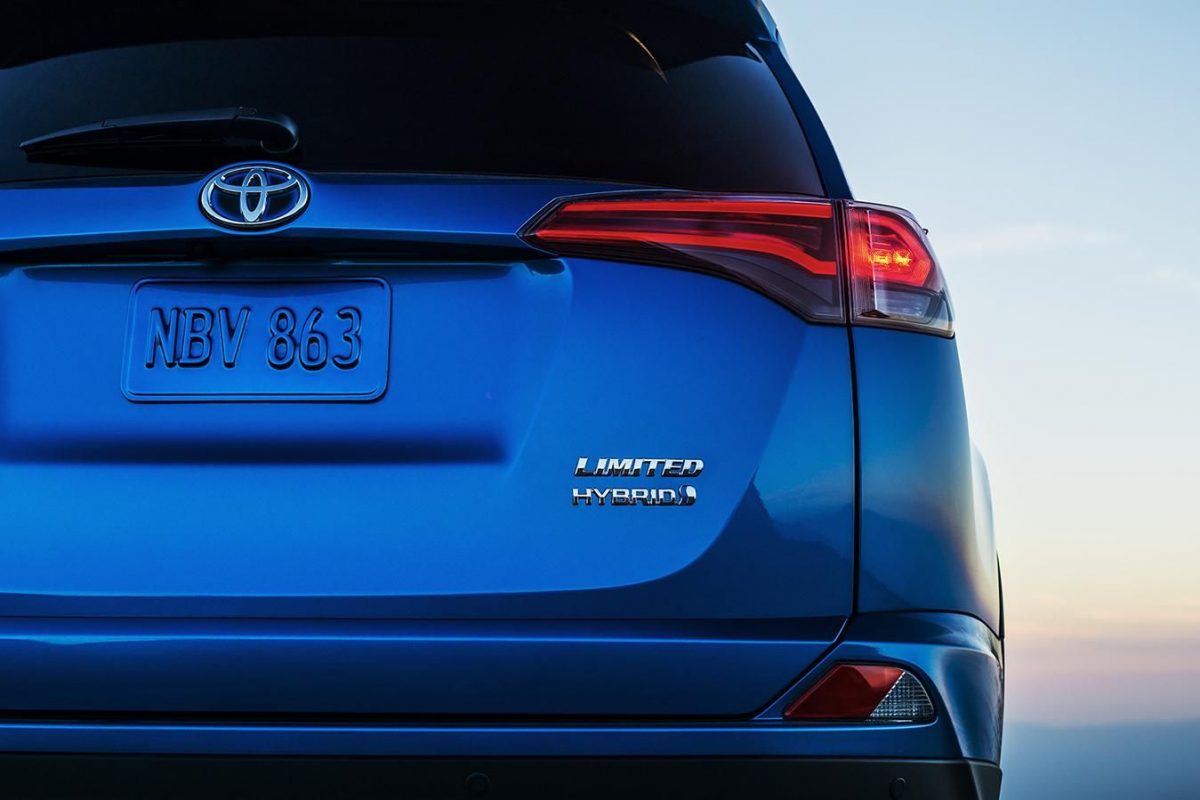 TOYOTA RAV 4