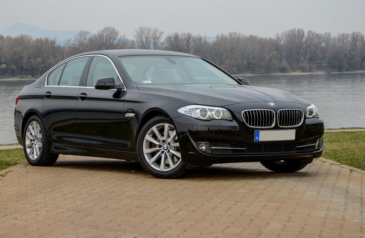 BMW 530