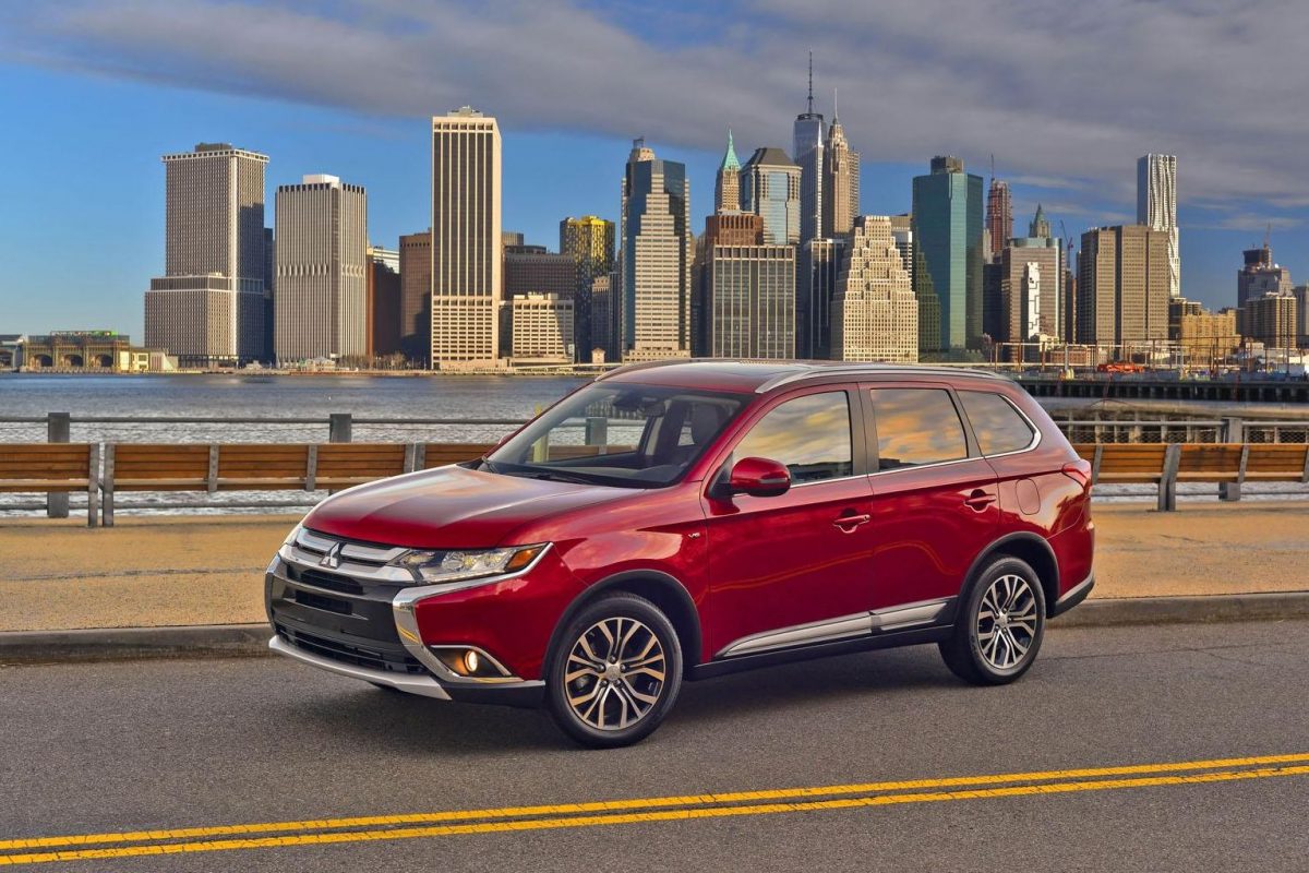 MITSUBISHI OUTLANDER