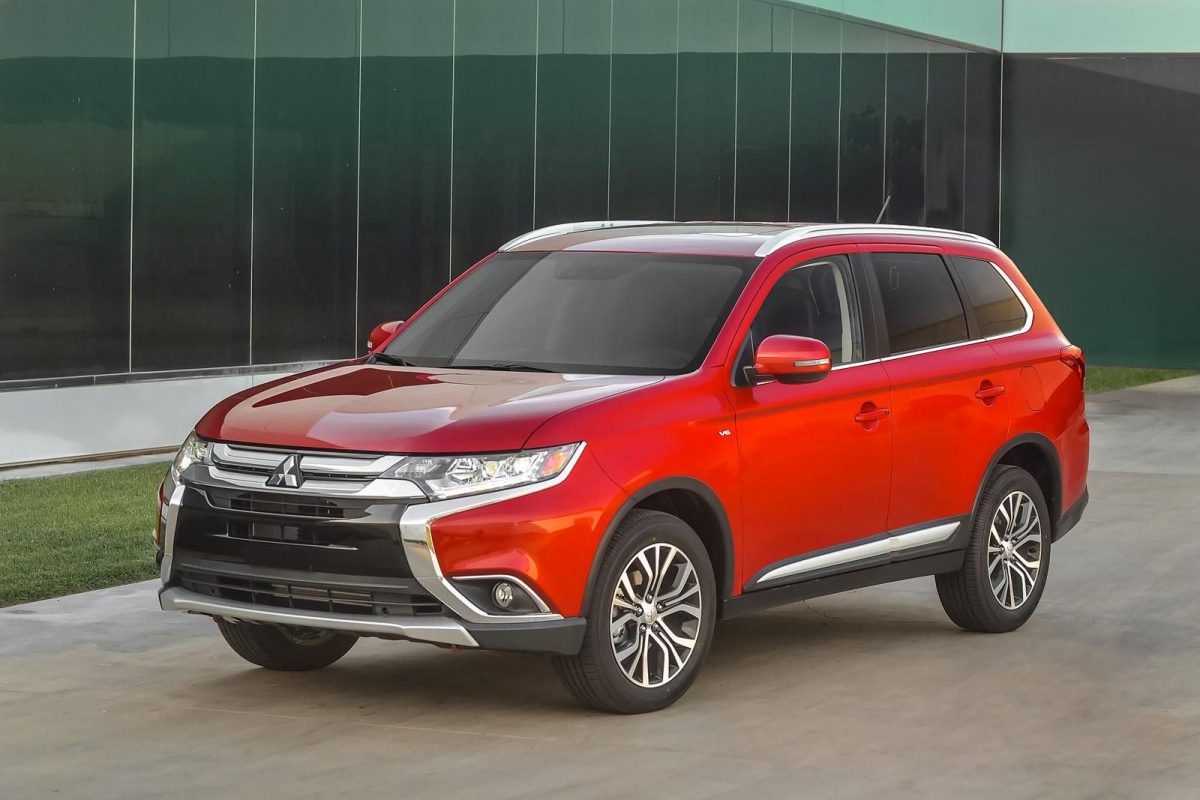 MITSUBISHI OUTLANDER