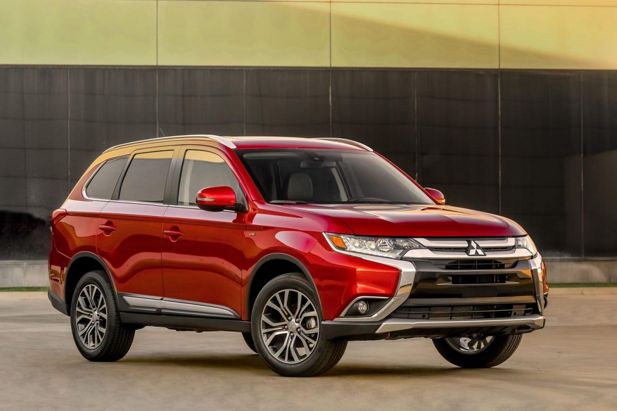 MITSUBISHI OUTLANDER