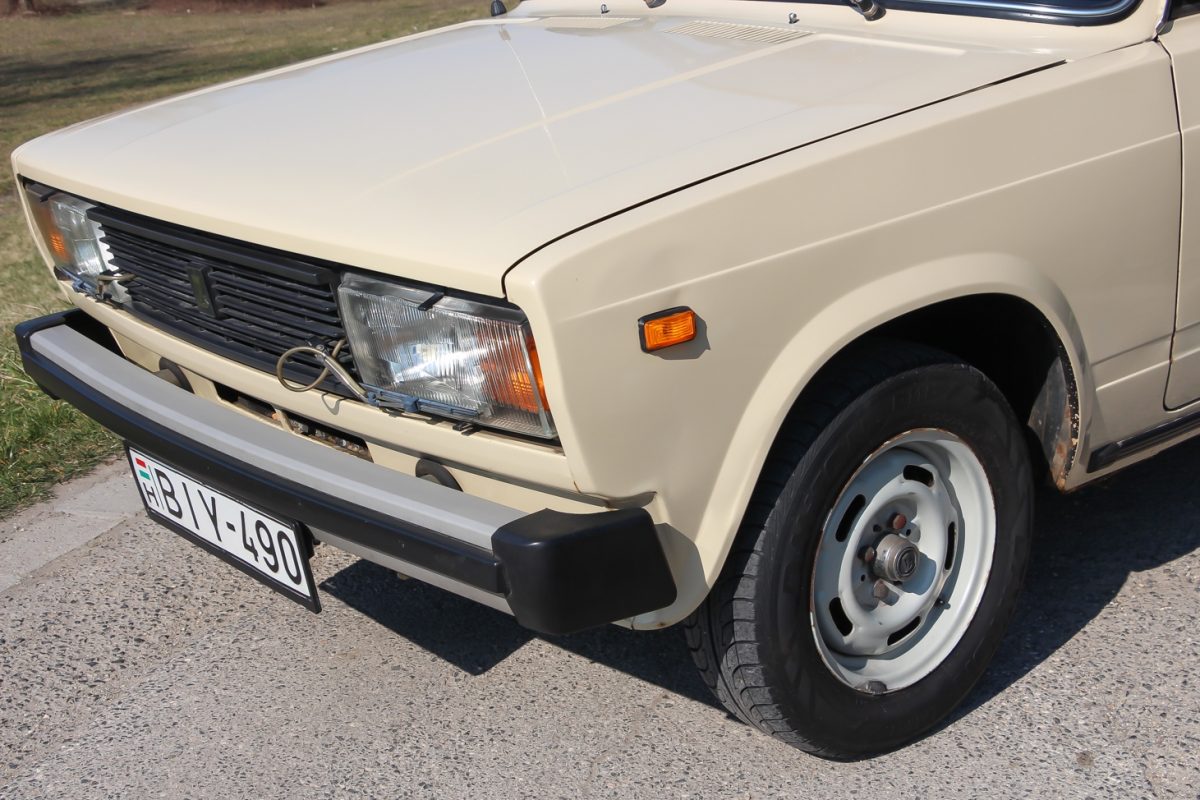 LADA