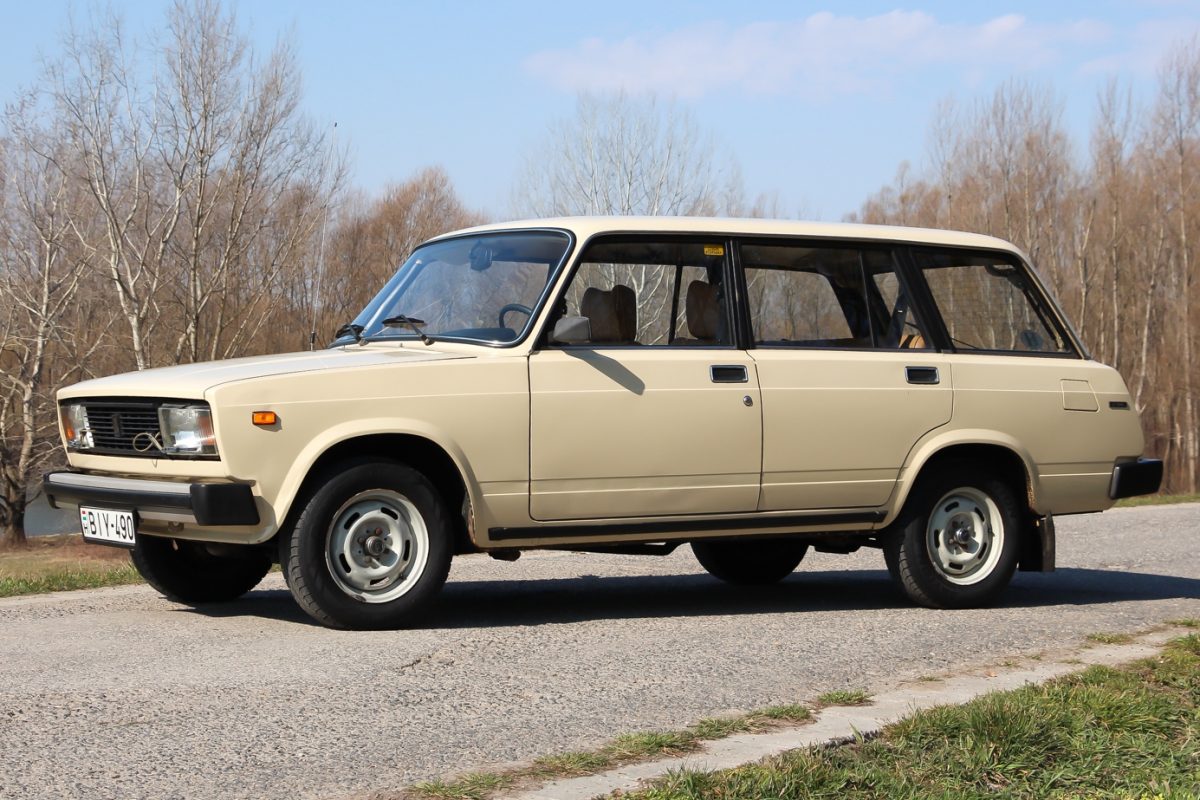 LADA
