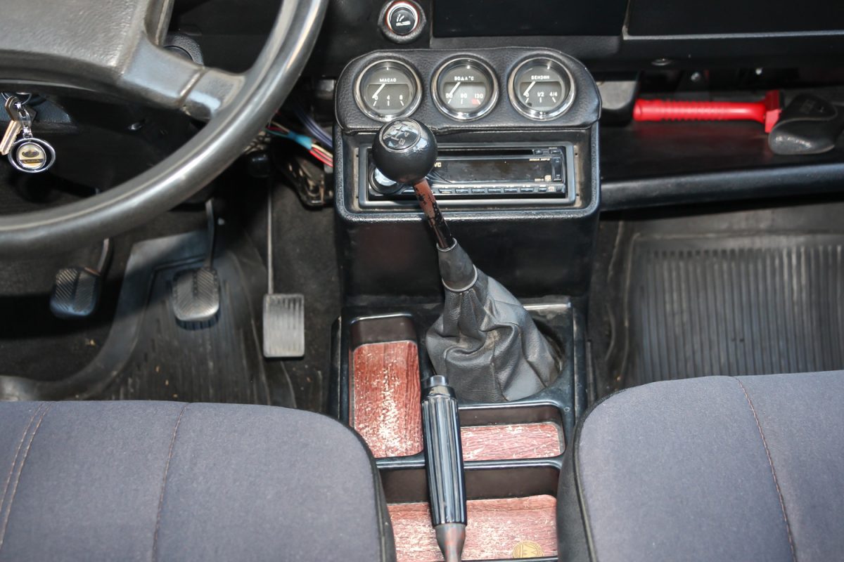 LADA