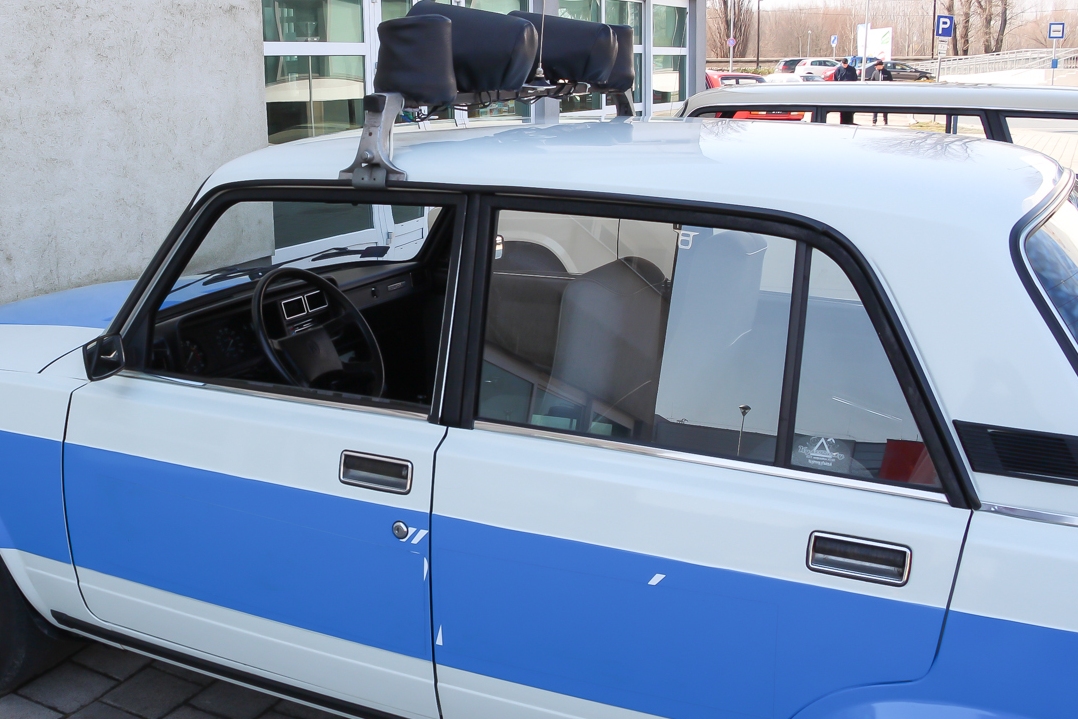 LADA