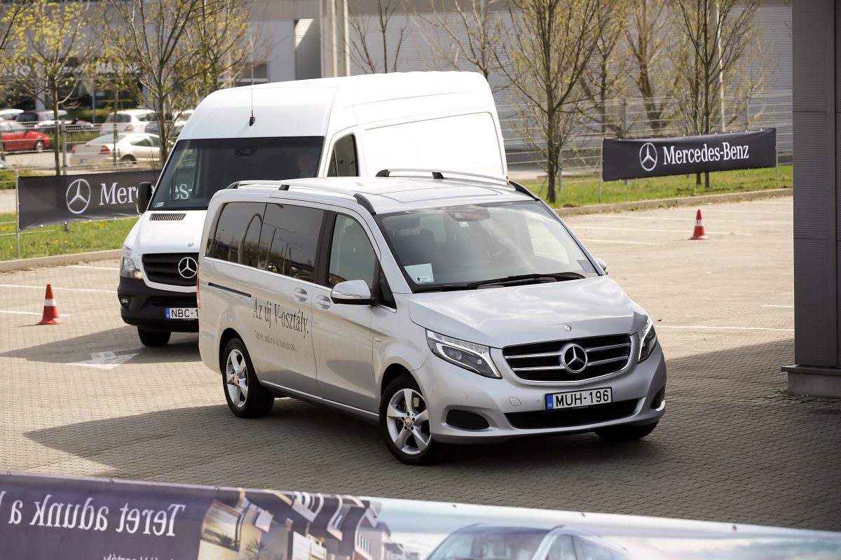 MERCEDES-BENZ