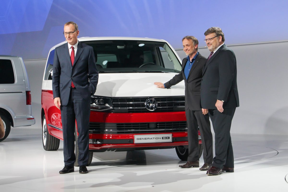 VOLKSWAGEN TRANSPORTER