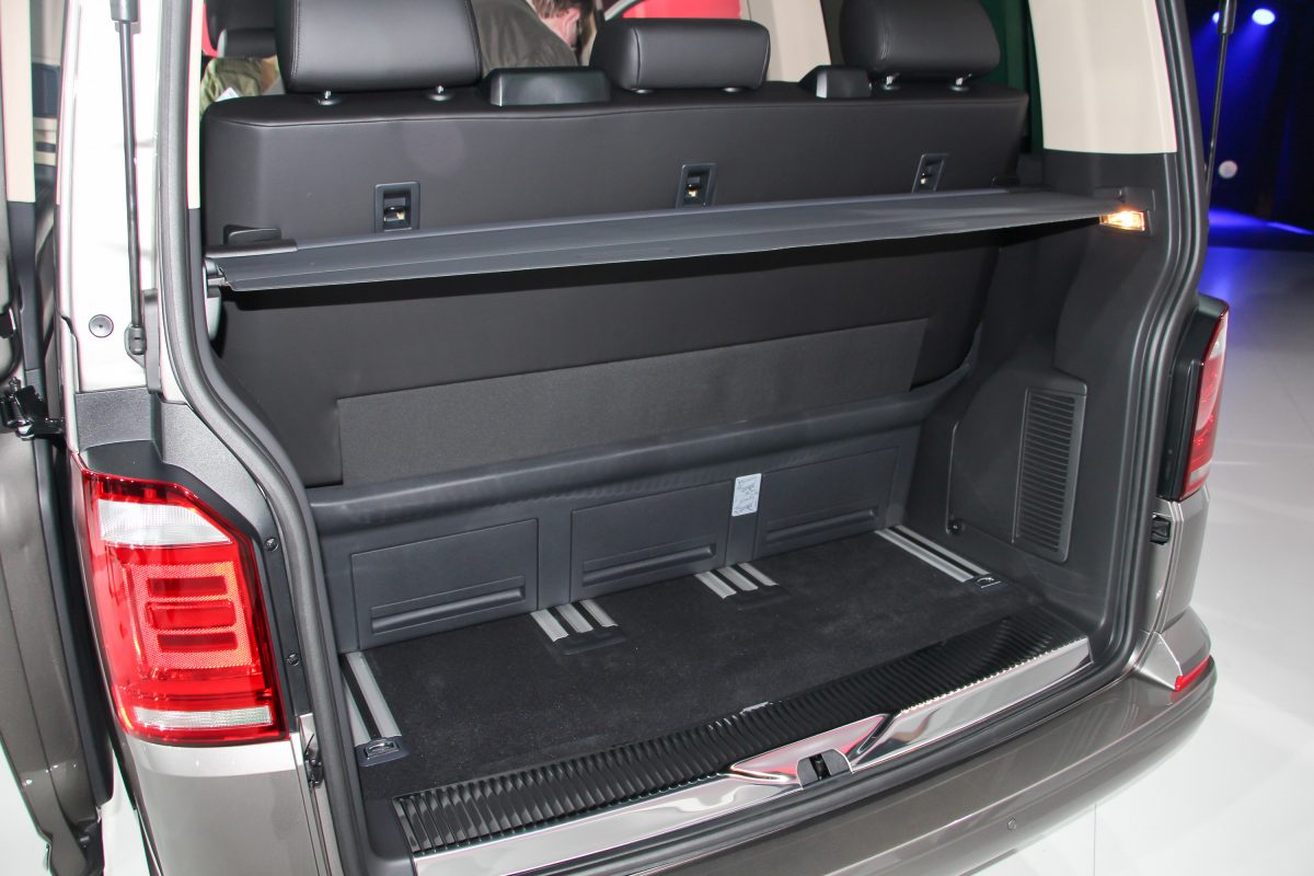VOLKSWAGEN TRANSPORTER