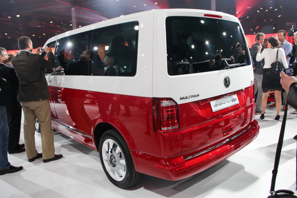 VOLKSWAGEN TRANSPORTER