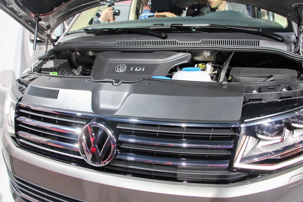 VOLKSWAGEN TRANSPORTER