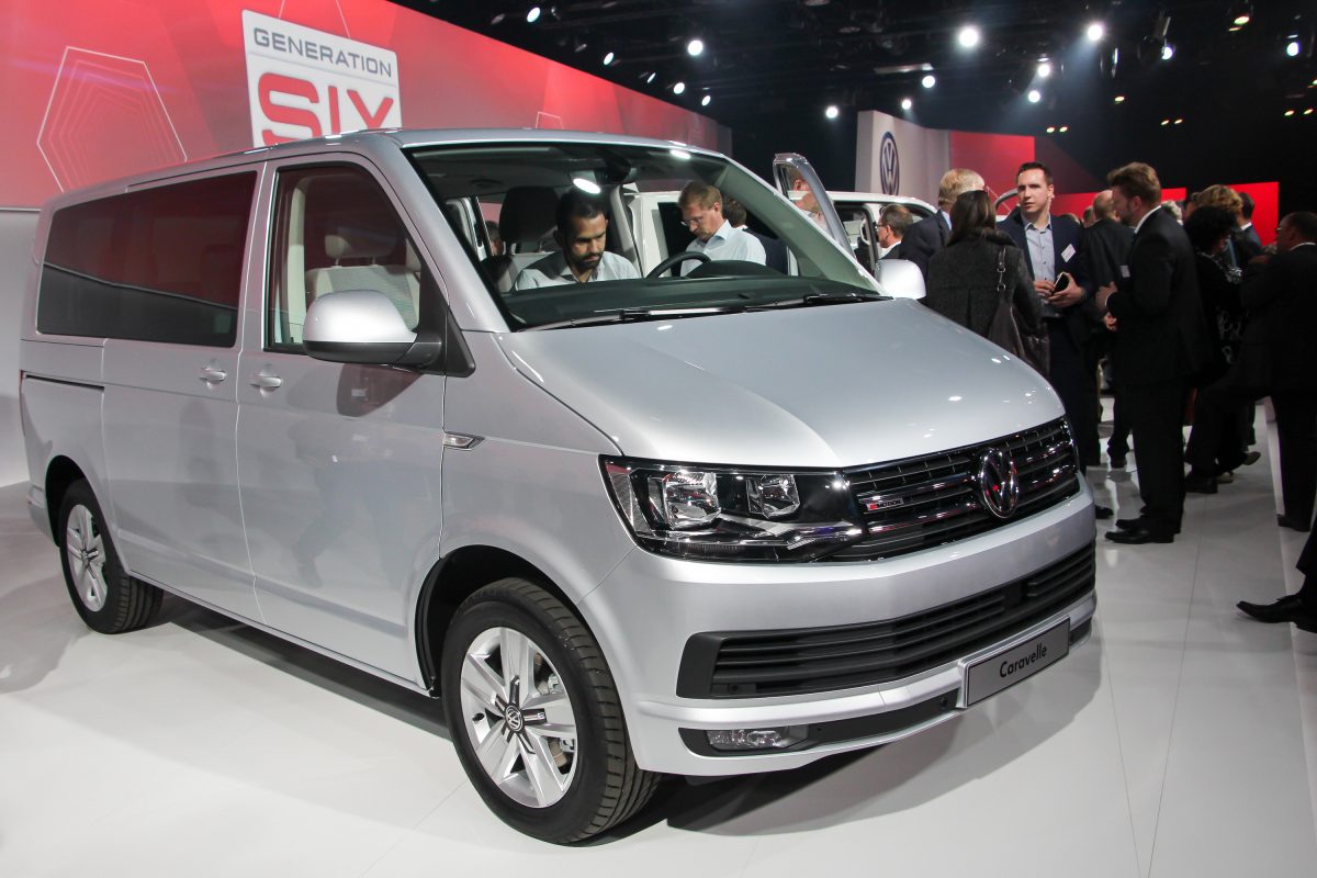 VOLKSWAGEN TRANSPORTER