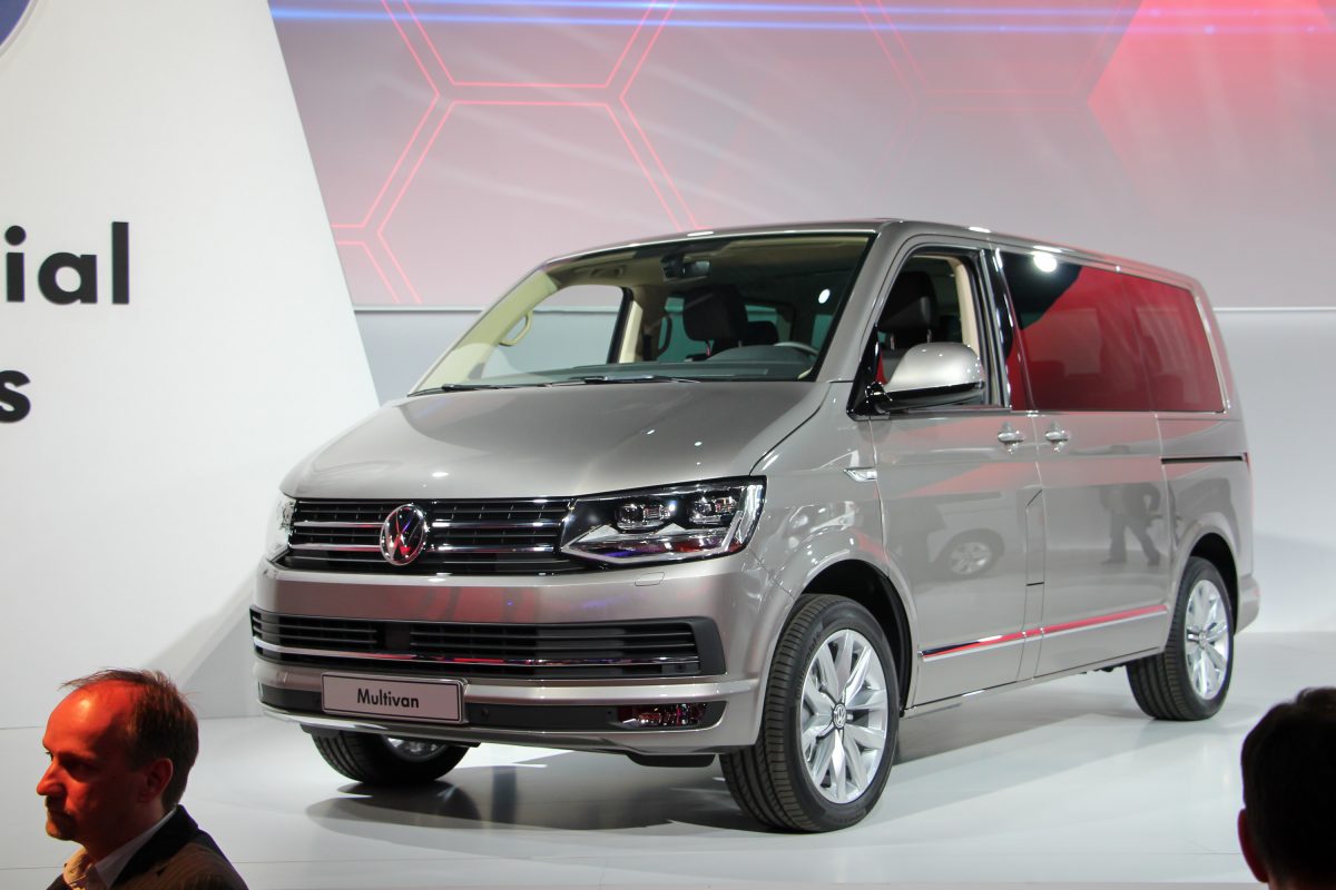 VOLKSWAGEN TRANSPORTER