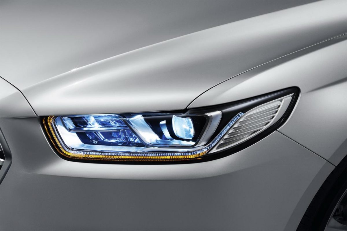 FORD TAURUS