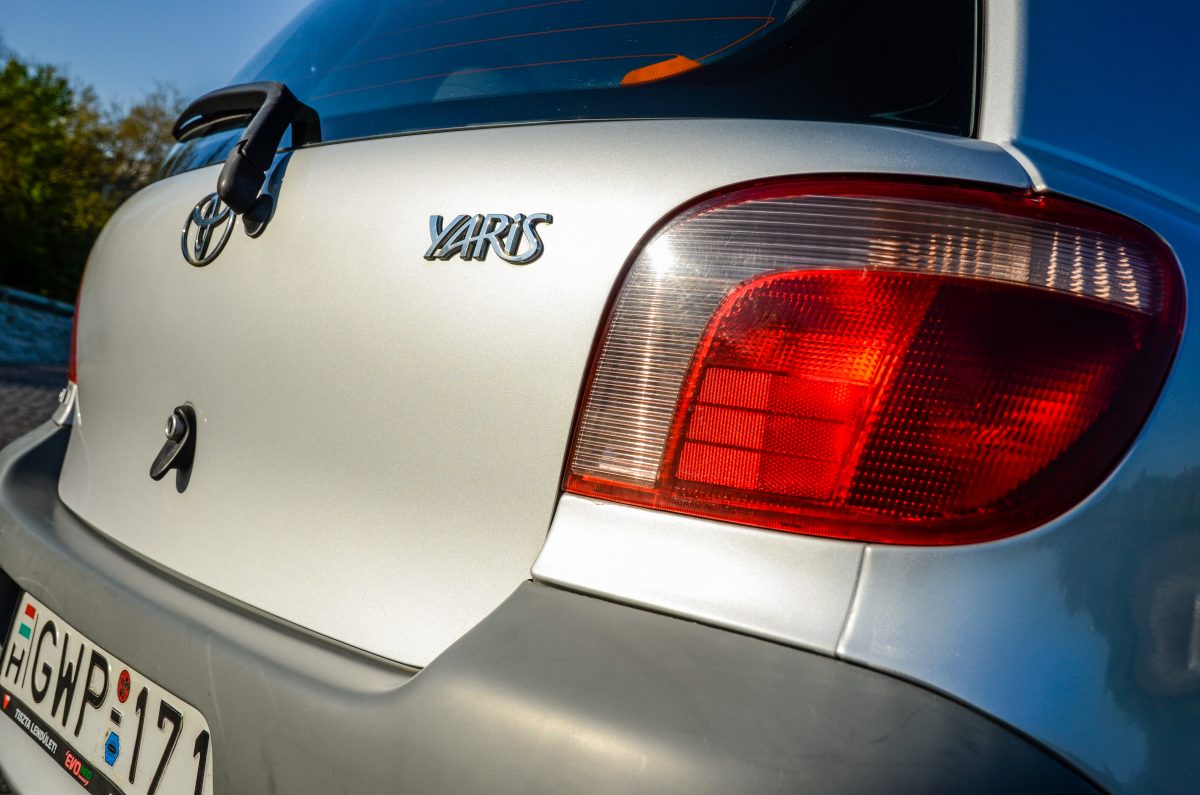 TOYOTA YARIS