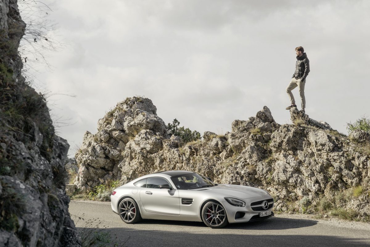 MERCEDES-BENZ