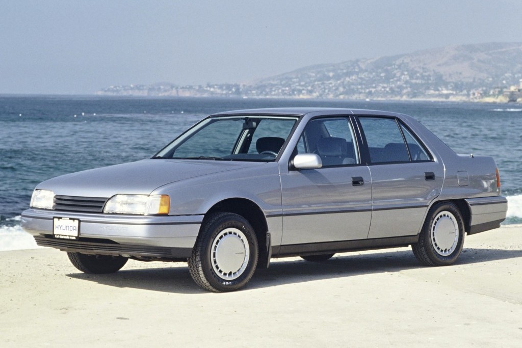 HYUNDAI
