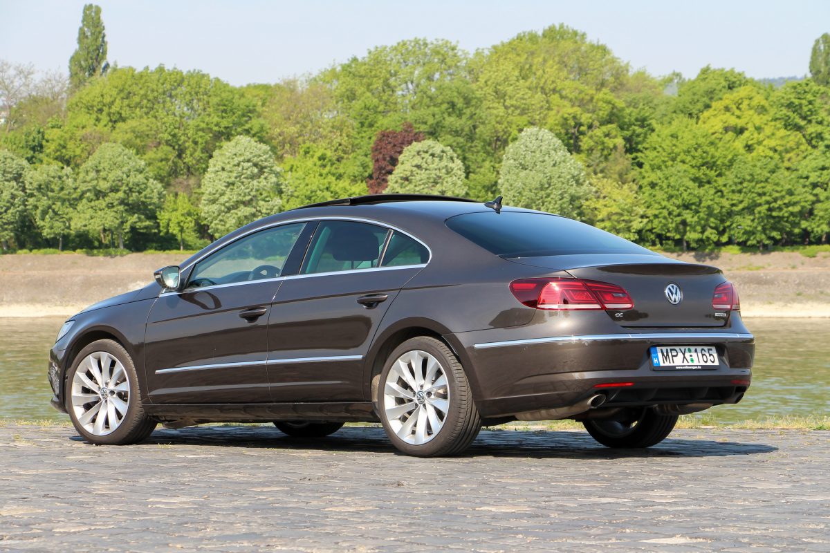 VOLKSWAGEN CC