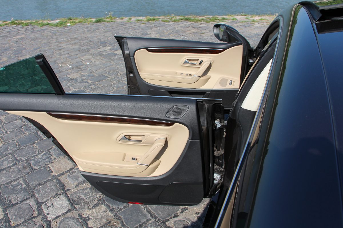 VOLKSWAGEN CC