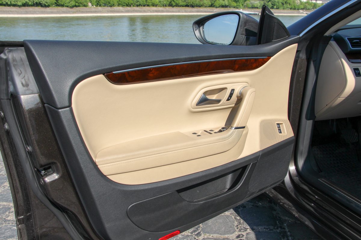 VOLKSWAGEN CC