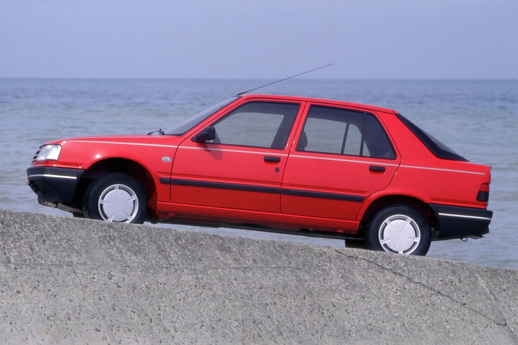 PEUGEOT