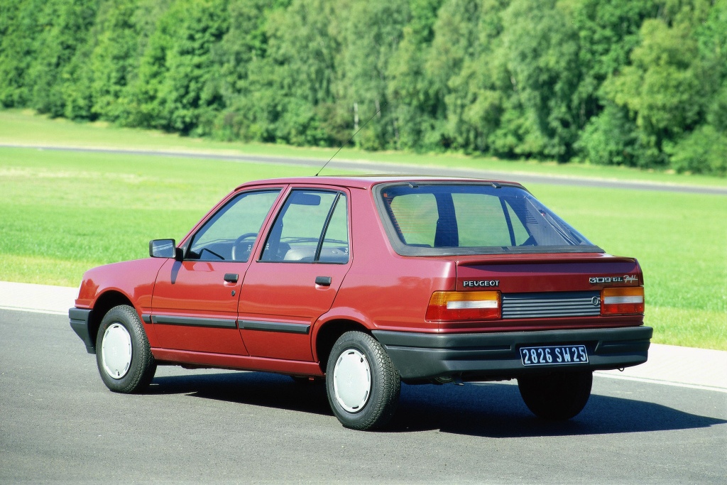 PEUGEOT