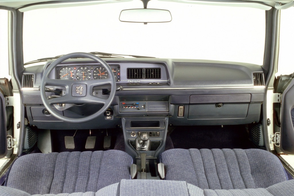 PEUGEOT