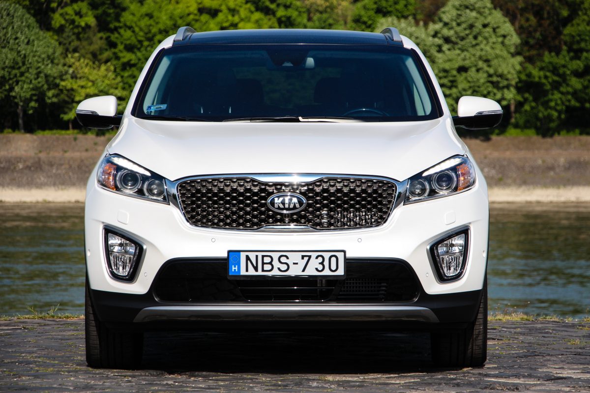 KIA SORENTO