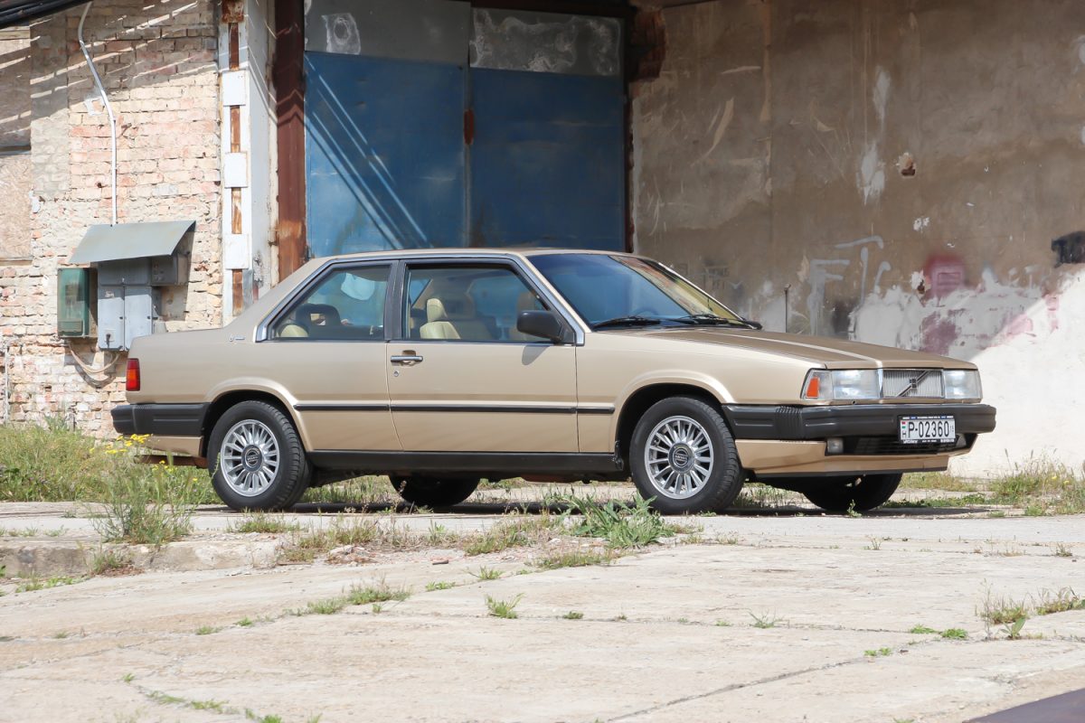 VOLVO