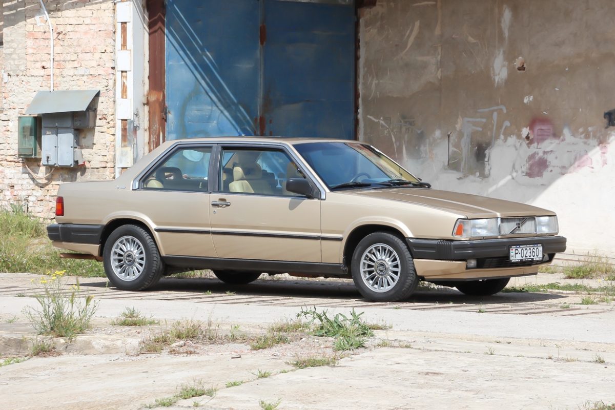 VOLVO