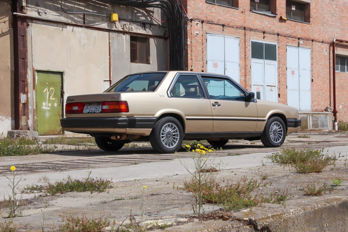 VOLVO