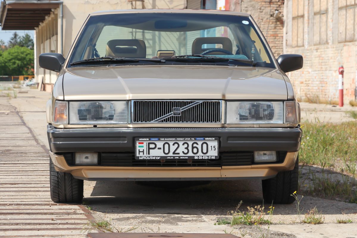 VOLVO