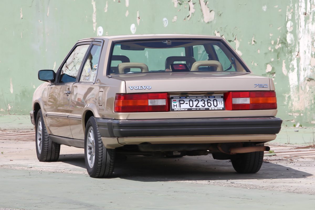 VOLVO