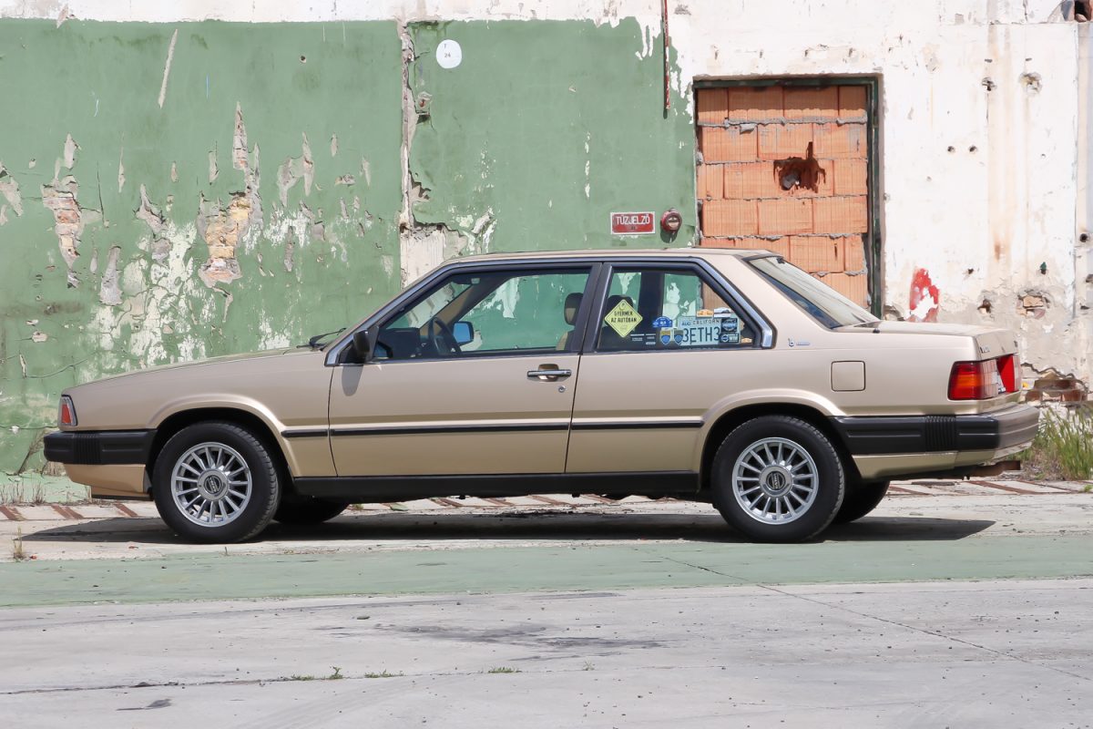 VOLVO