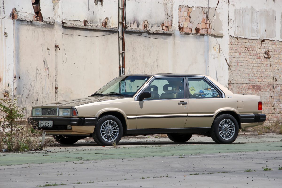 VOLVO