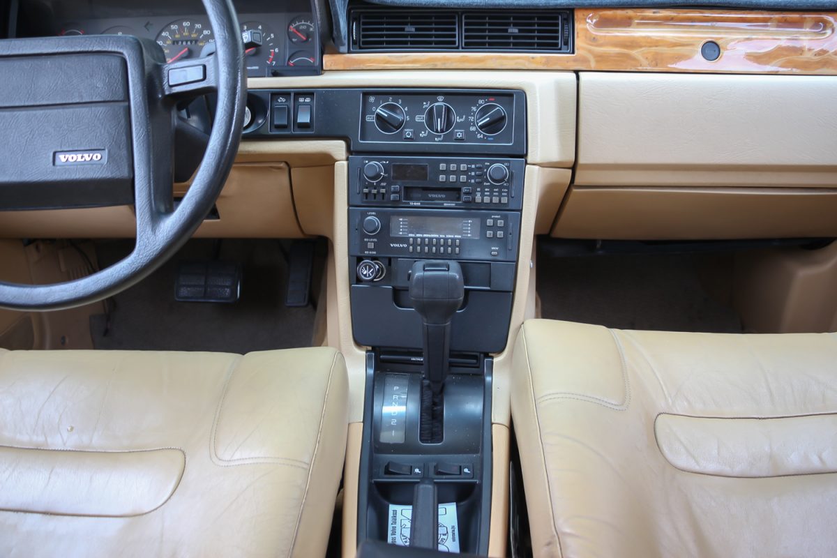 VOLVO