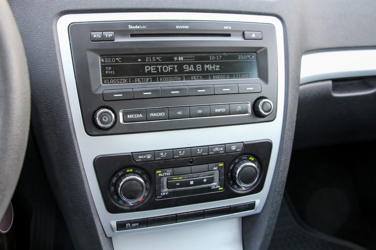 SKODA OCTAVIA