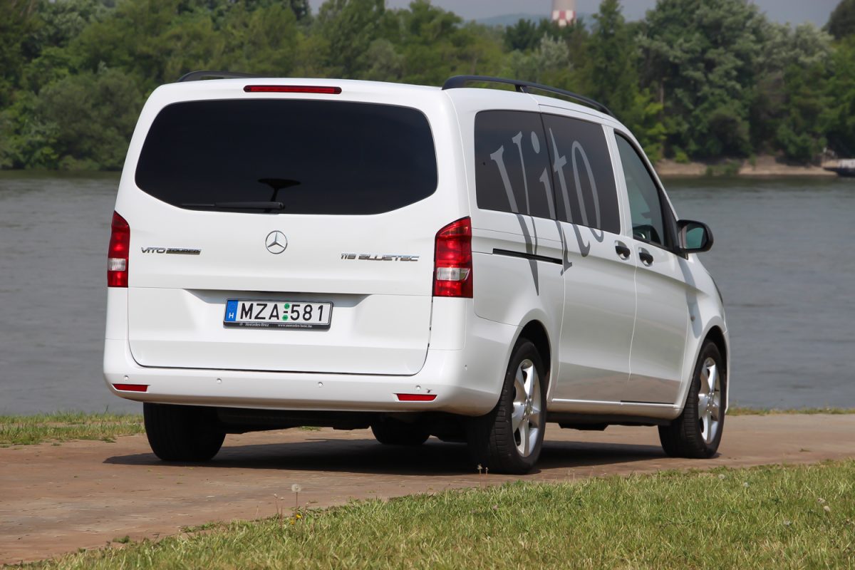 MERCEDES-BENZ