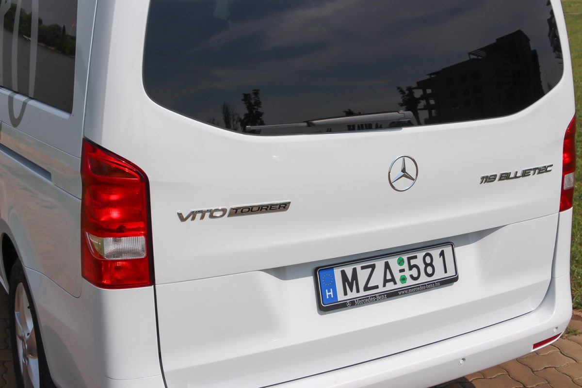 MERCEDES-BENZ