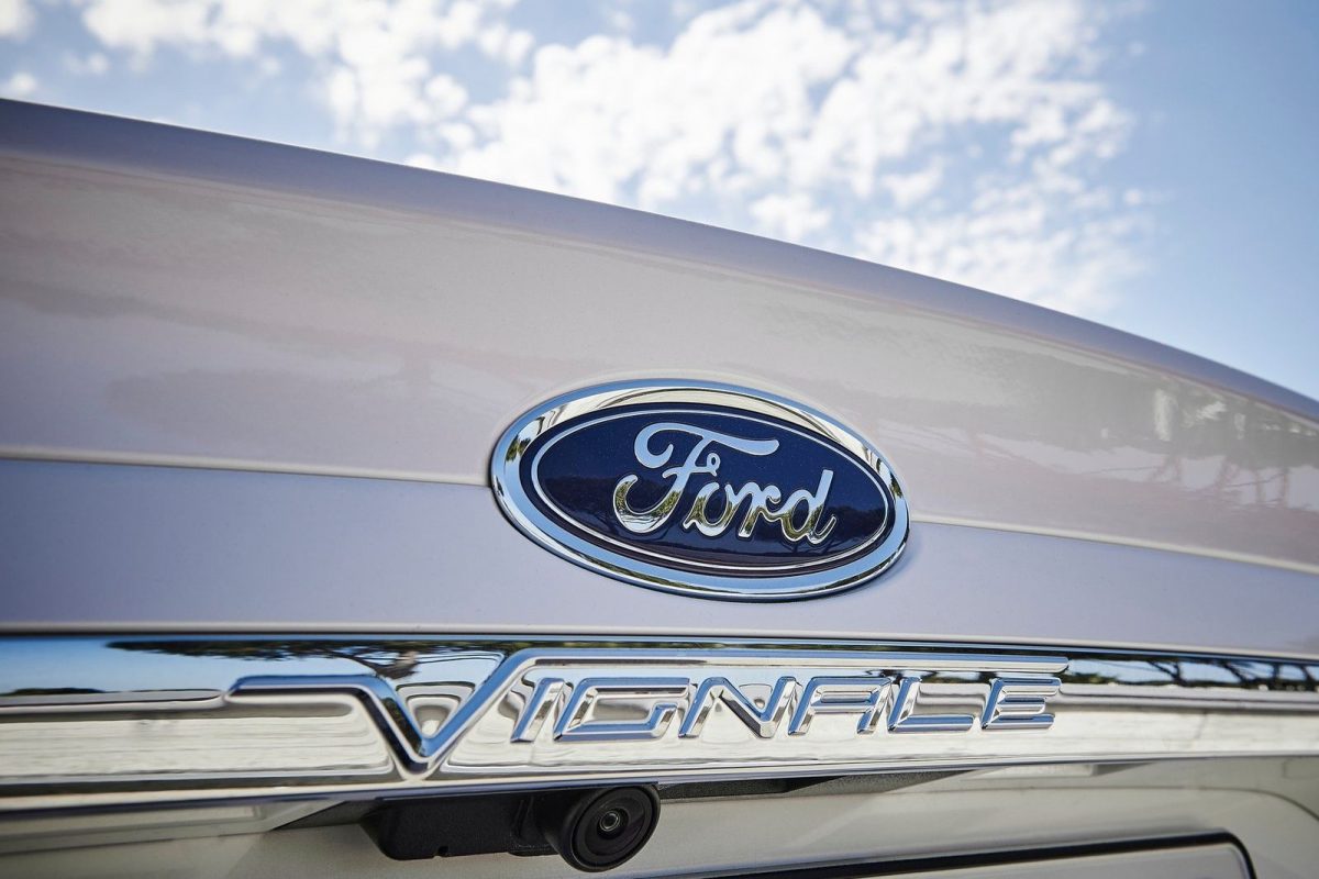 FORD MONDEO