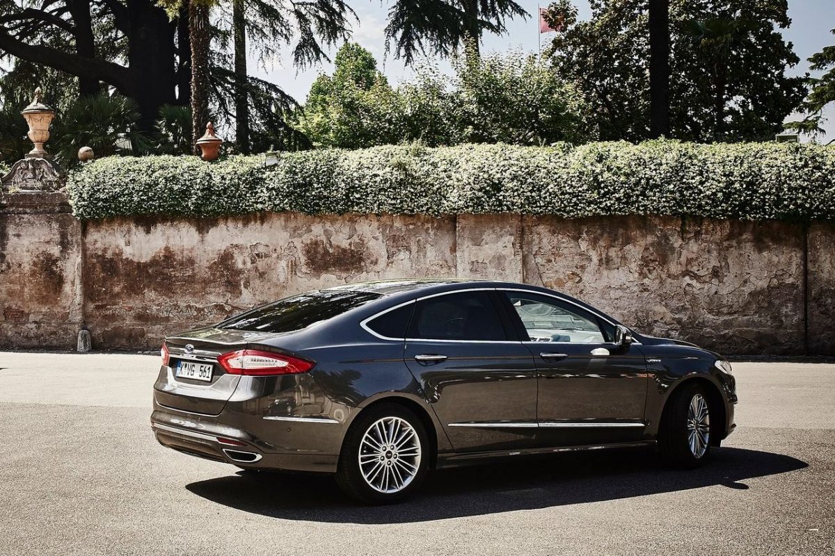FORD MONDEO