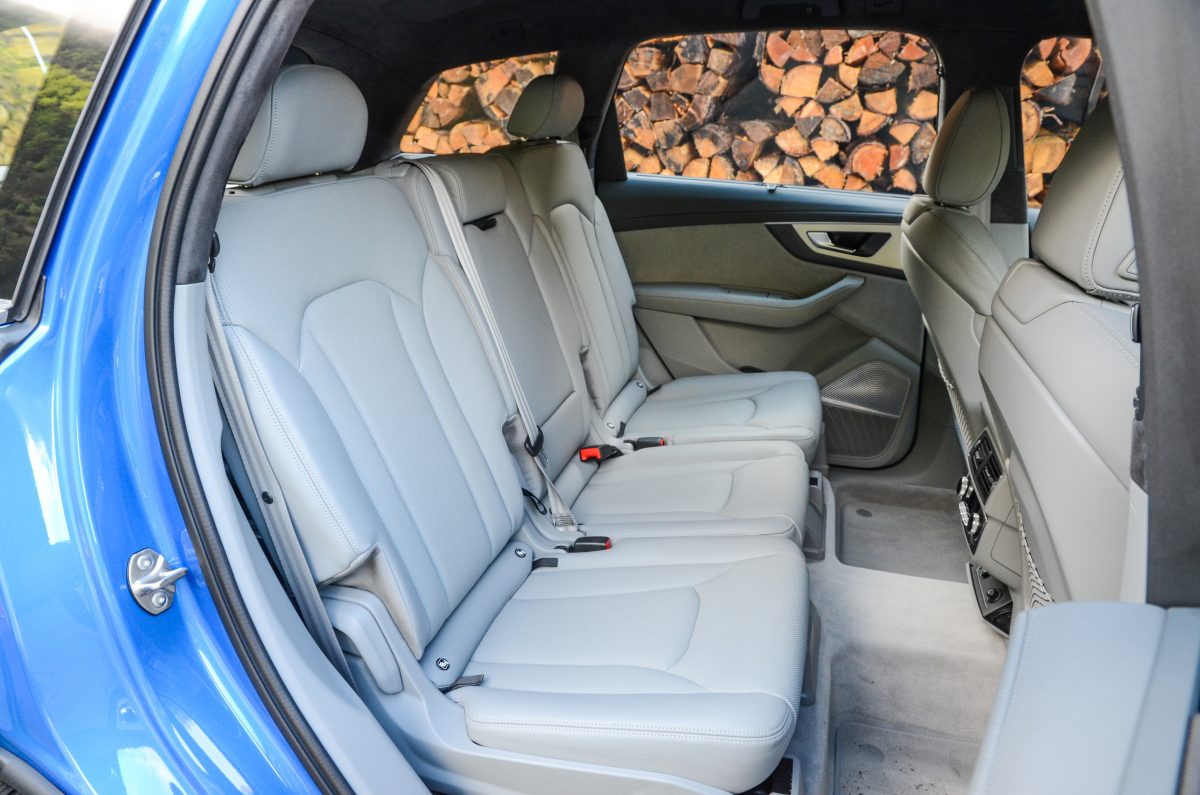 AUDI Q7