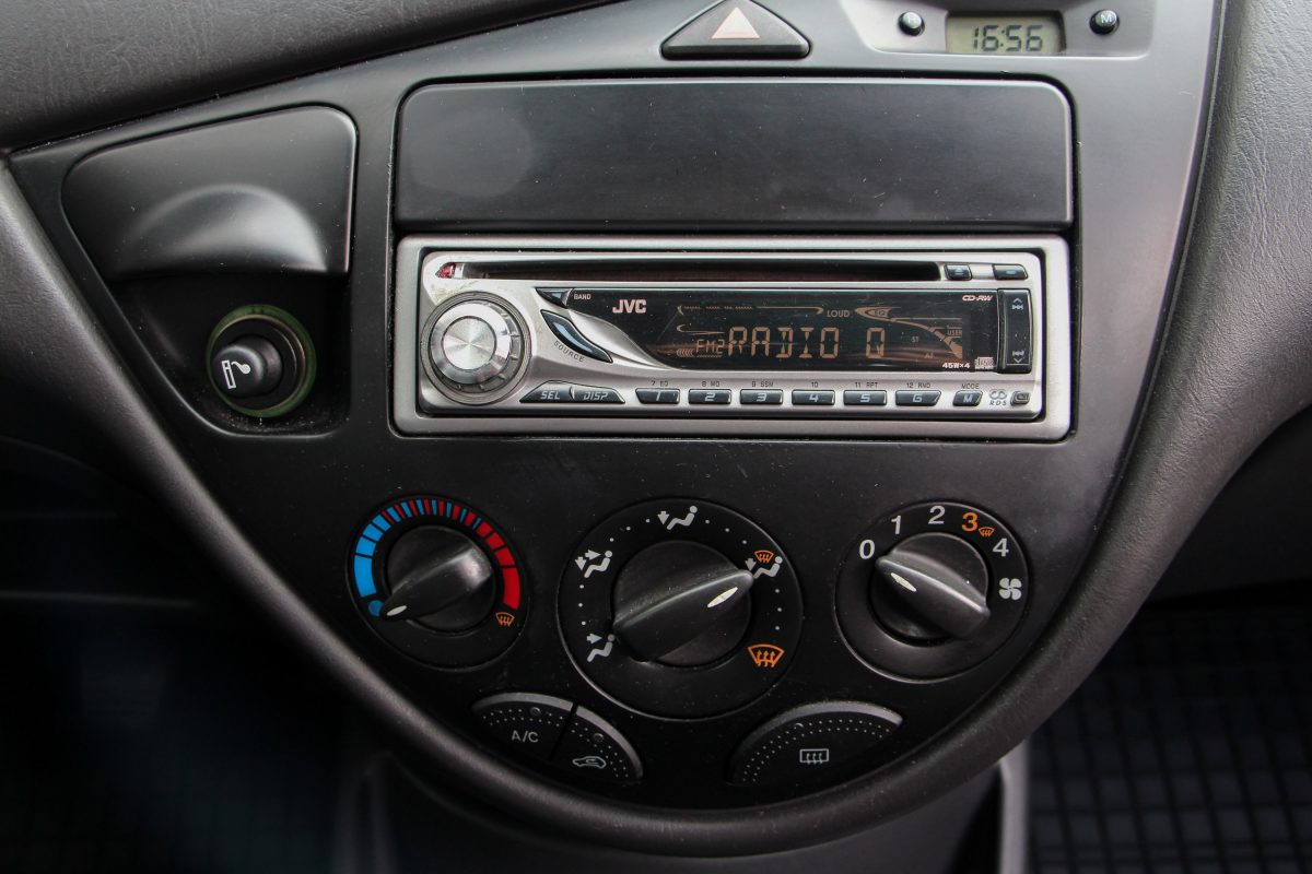 FORD FOCUS