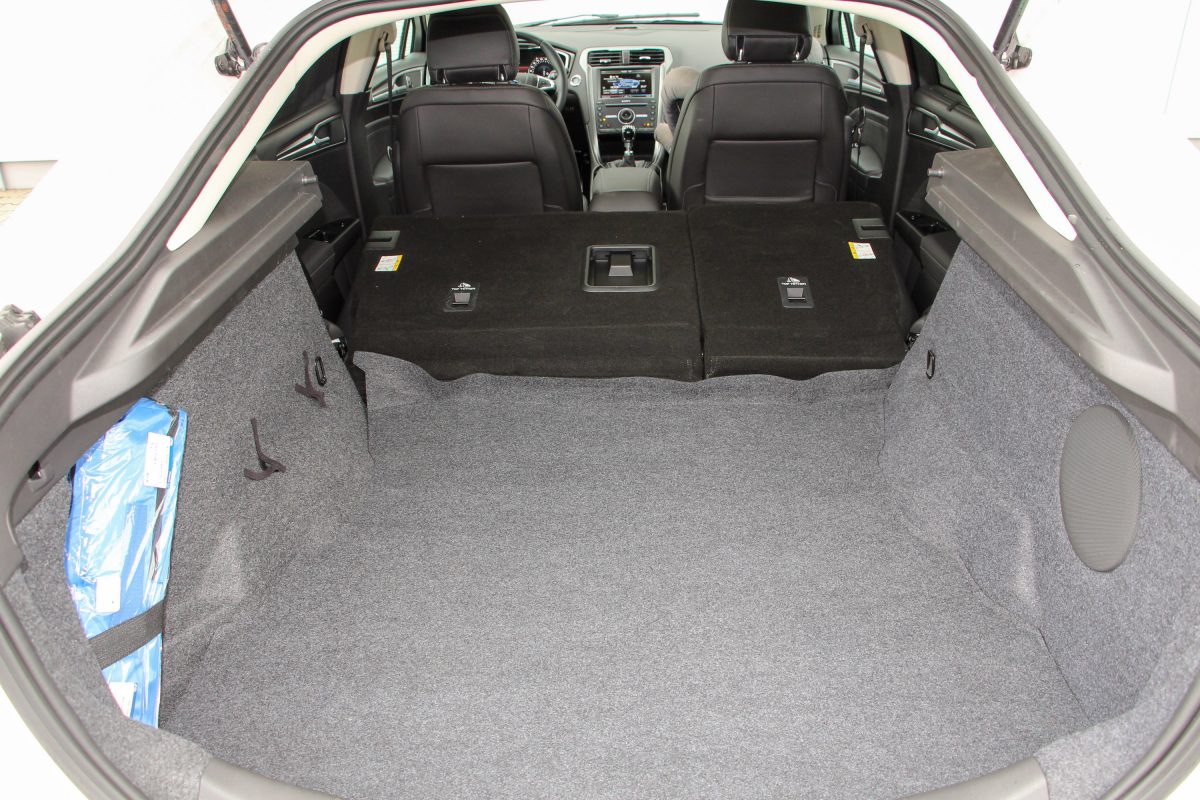 FORD MONDEO
