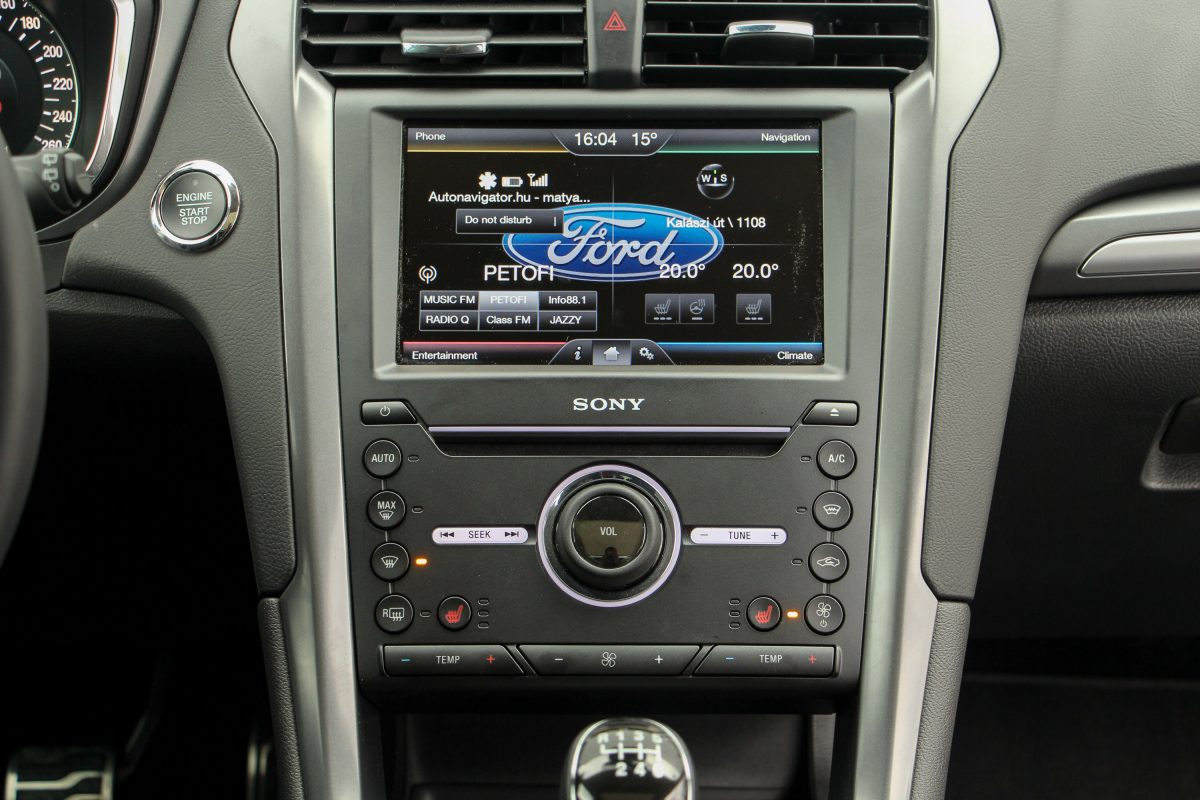 FORD MONDEO