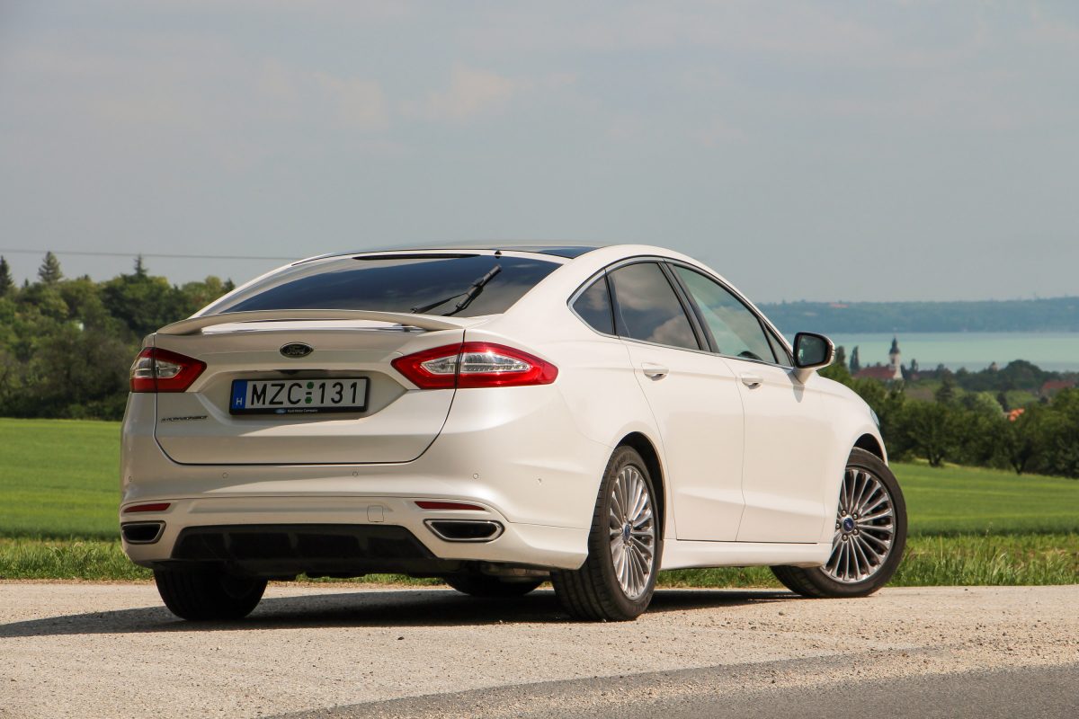 FORD MONDEO